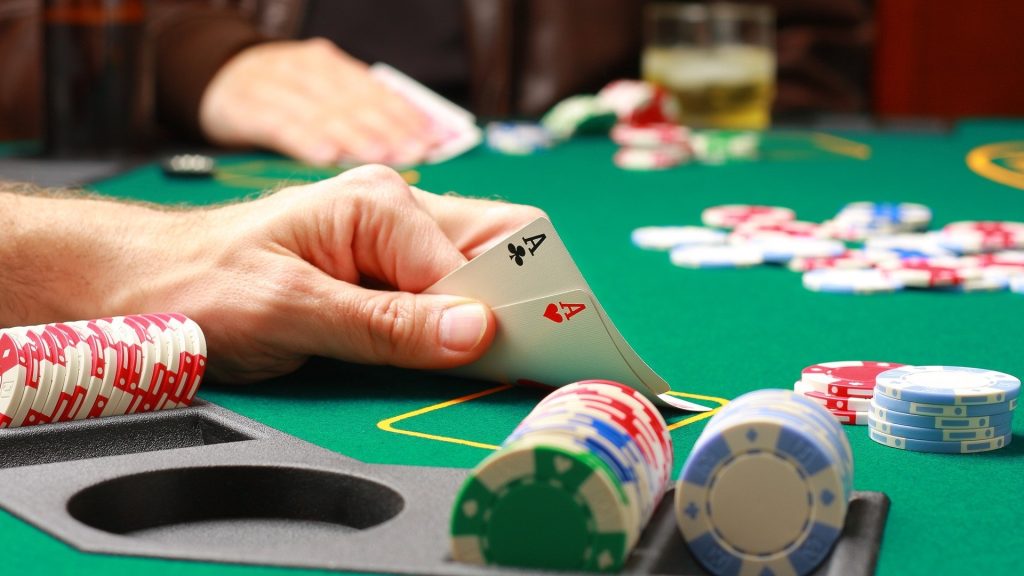 Ways The Professionals Use For Online Casino